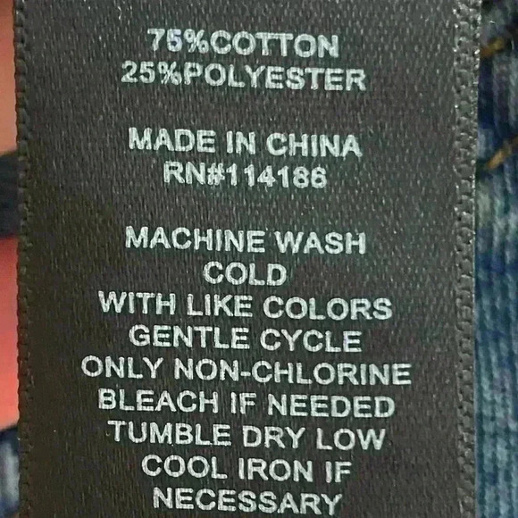 Frye denim jacket gold studded button front medium wash Medium NWT - Picture 6 of 6